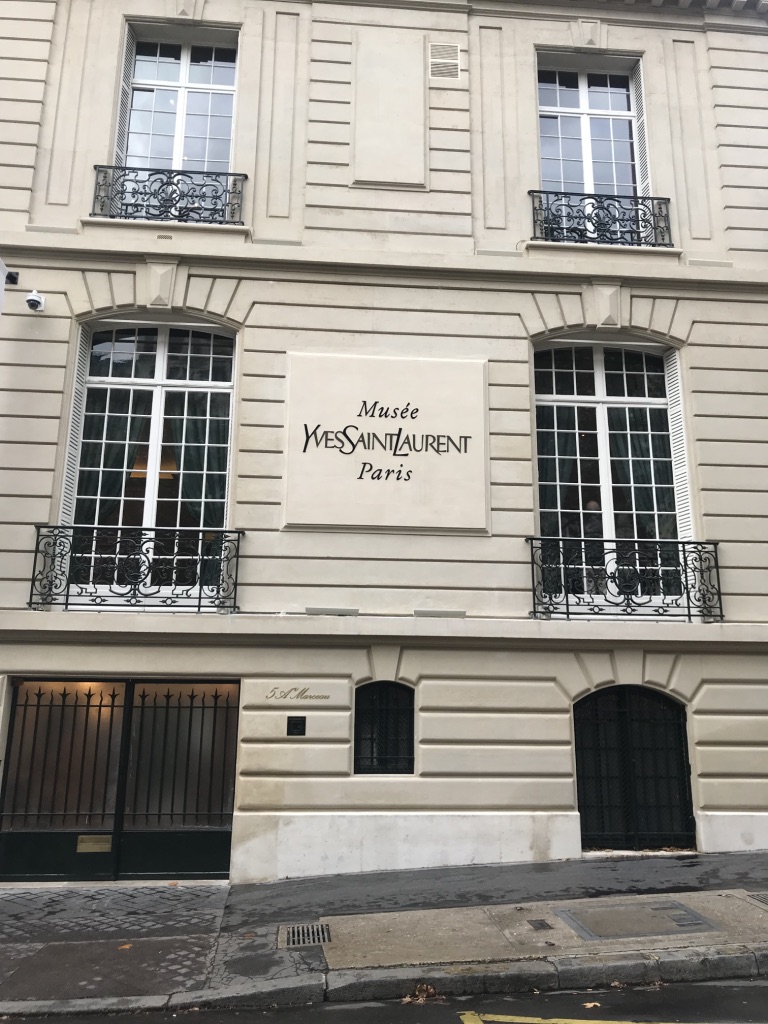 wwms yves saint laurent 32