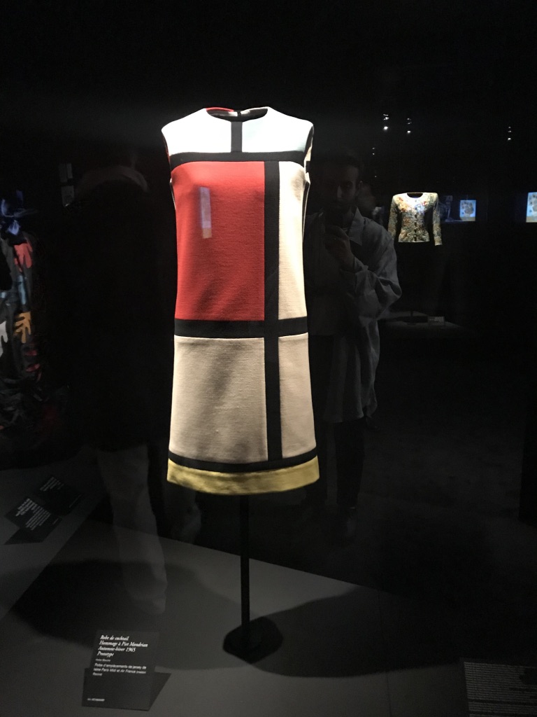 wwms yves saint laurent 17